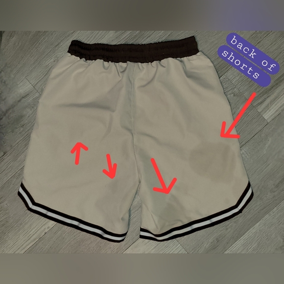 ROMWE Cream and Brown Drawstring Striped Athletic Shorts, Men's Extra Small (XS) - Picture 15 of 16